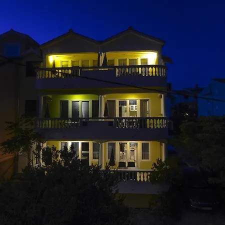 Apartment 14380a Vodice